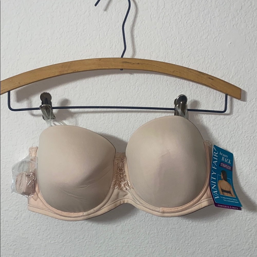 🎈NWT Vanity Fair Women's Cream Strapless No Slip Bra! - Picture 1 of 9